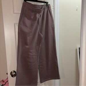 Fabletics Relaxed Fit Pants in Taupe